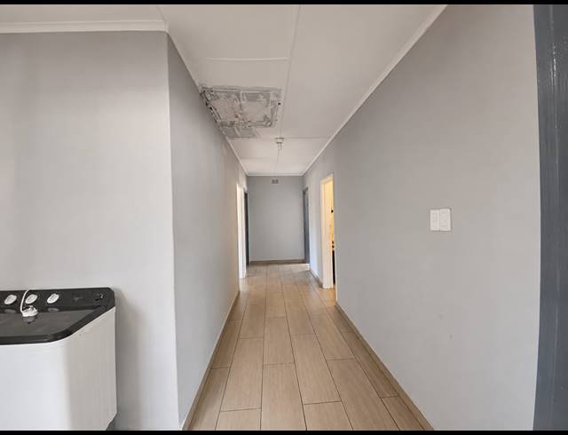 3 BEDROOM HOUSE FOR SALE IN VANDERBIJLPARK CW 5